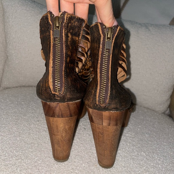 sbicca yani huarache sandals